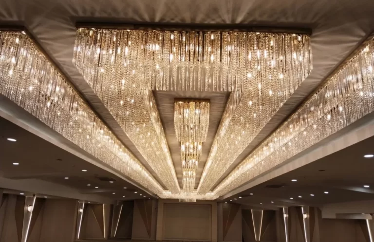 Hotel Golden Way – Galvian Avize crystal chandelier project 2